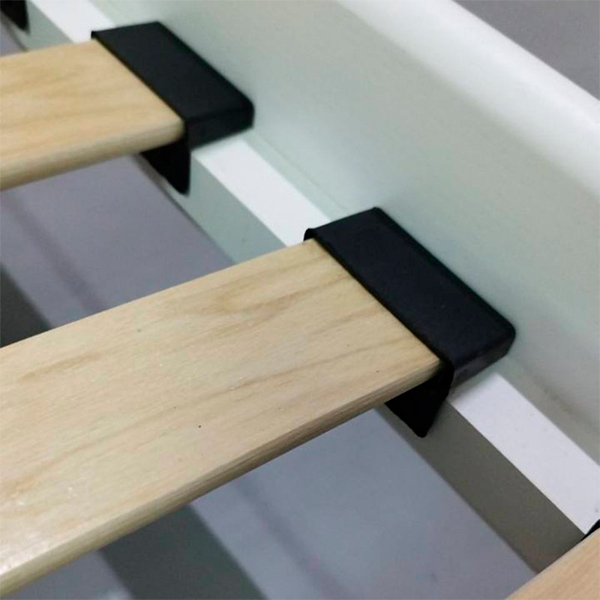 Дерев'яне ліжко Баварія Mebigrand горіх світлий